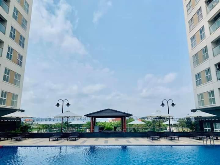 Homestay Ha Long Luxury Exterior foto